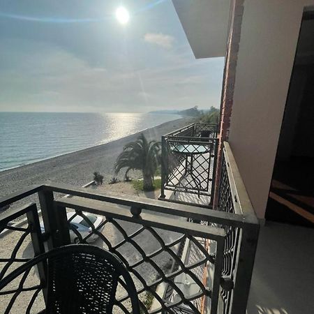 Leon Beach Hotel New Athos Εξωτερικό φωτογραφία
