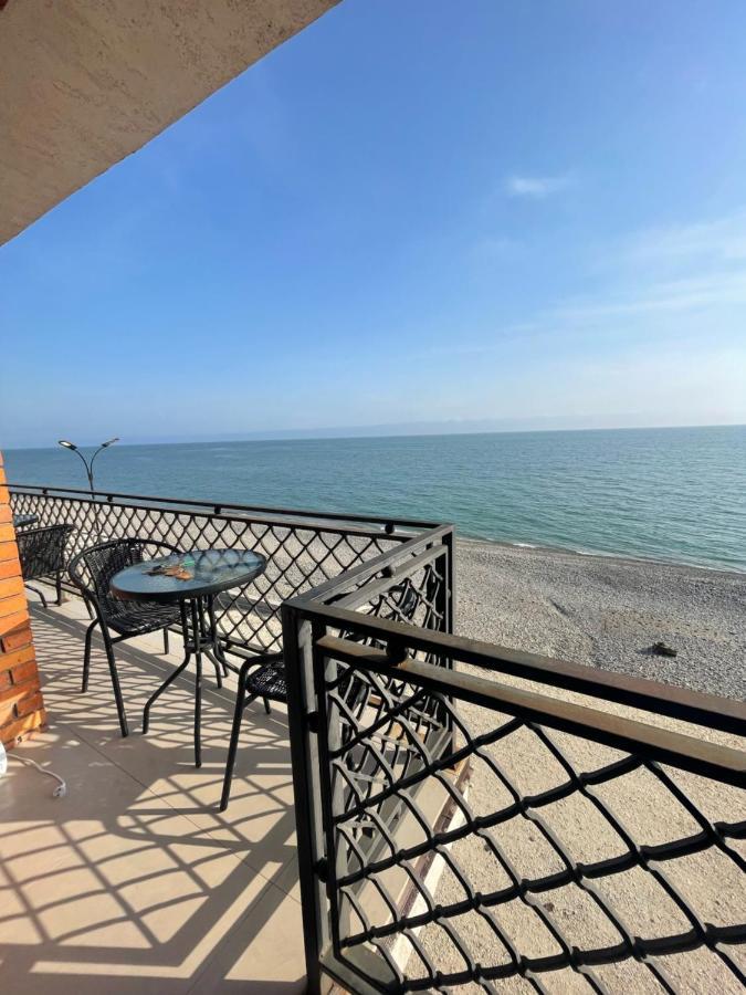 Leon Beach Hotel New Athos Εξωτερικό φωτογραφία